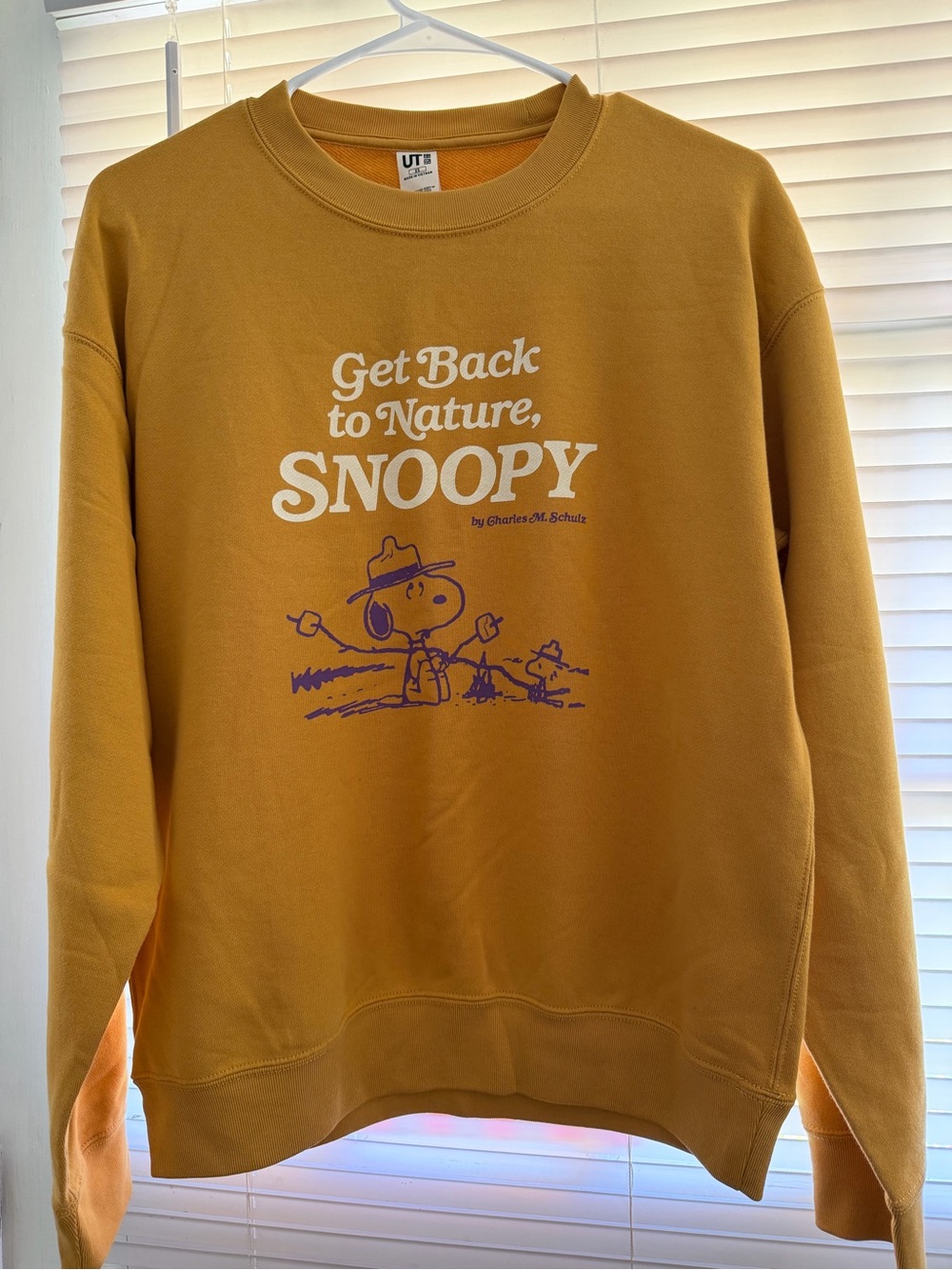 New Uniqlo Snoopy Sweatshirt - Unisex XS